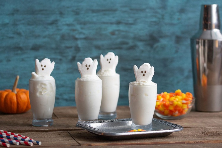 milkshake fantôme boisson halloween pour enfants cocktail sans alcool