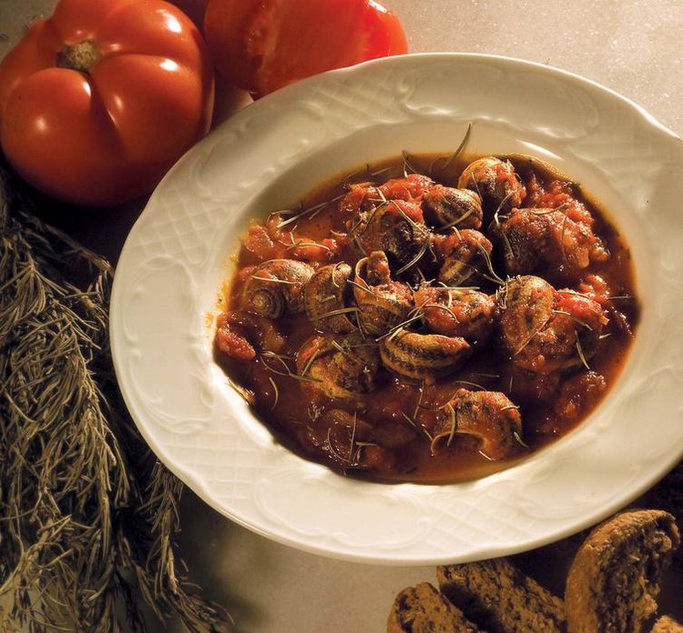 recette-escargot-tomates-lauriel-recette-crétoise