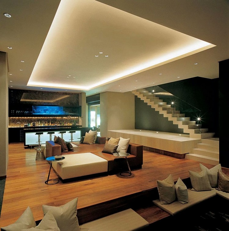 éclairage-indirect-plafond-idées-modernes-salon