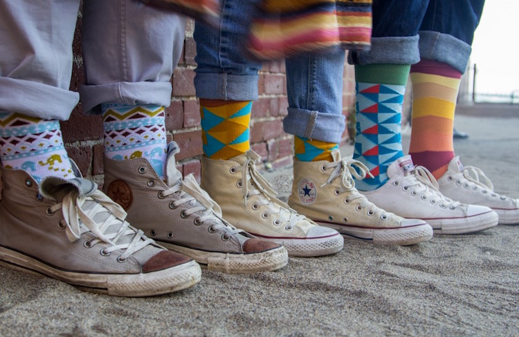 cadeau de Noël pour ado converses chaussettes motifs multicolores