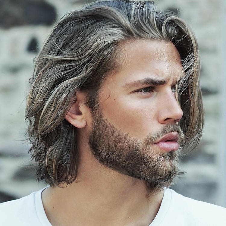 Coupe homme avec barbe à la hausse- le top 5 des idées incontournables