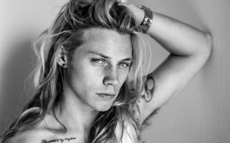 coupe homme cheveux long blonds look moderne tendances capillaires homme 2017 2018