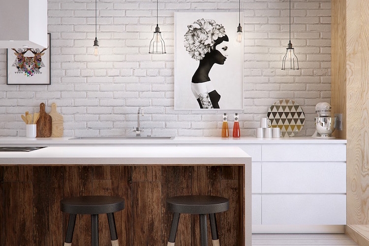 cuisine blanche et bois foncé mur brique suspensions
