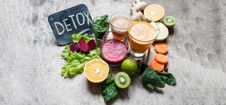 detox organisme purification toxines jus legumes fruits