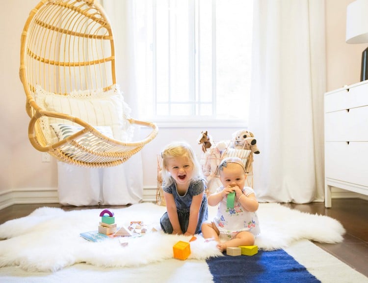 déco chambre bébé fille style scandinave industriel motifs minimaliste