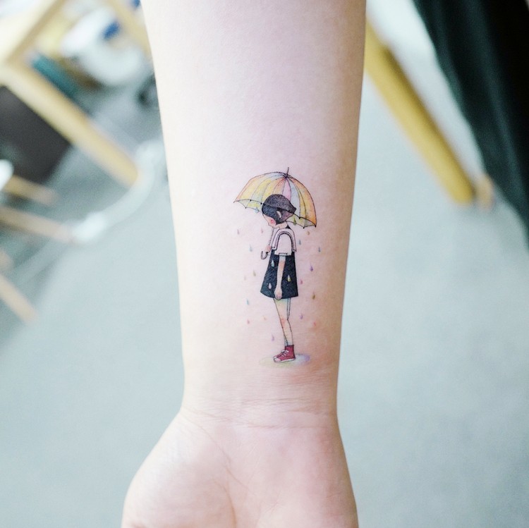 idées tatouages femme poignet inkage coloré très mignon