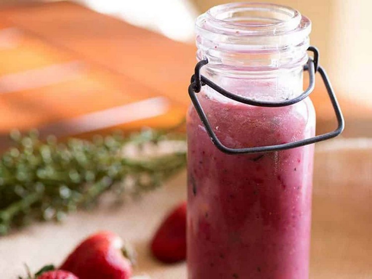 Strawberry Immune System Detox Juice Recipe
