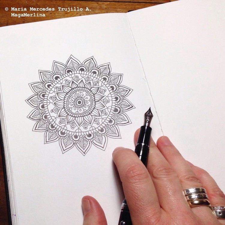 Mandala Noël 2017 à imprimer dessins tibétains originals techniques faire soi-même
