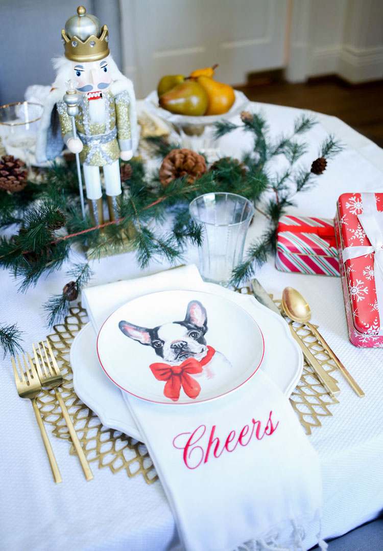 décoration de table Noël assiette bouledogue français