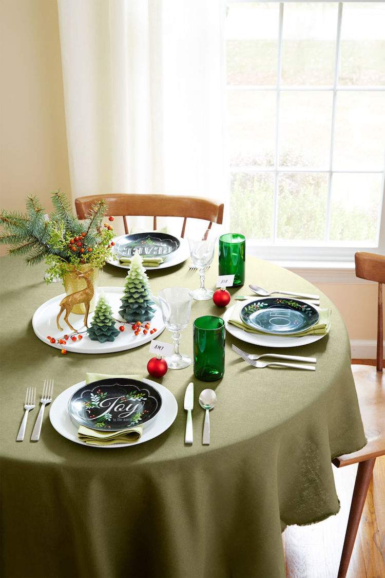 décoration de table Noël simple chic 3 personnes