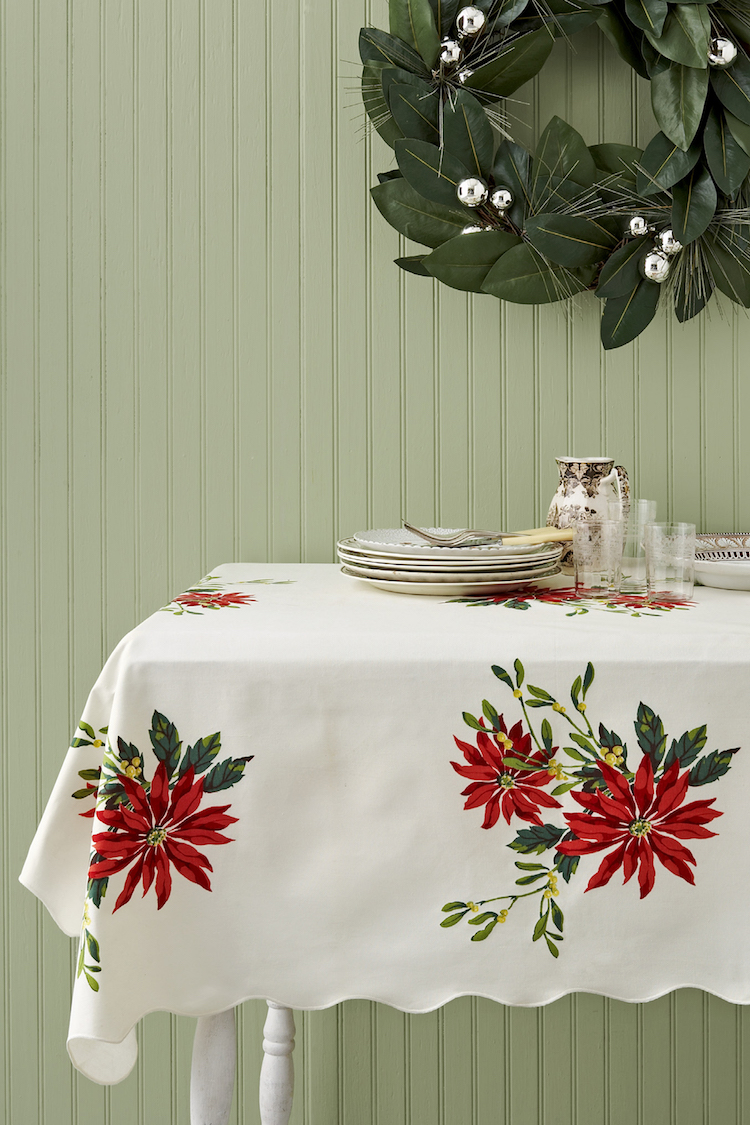 décoration de table avec nappe motif étoile de Noel