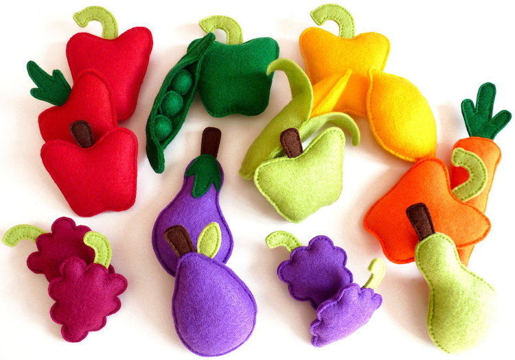 idée de cadeau de Noël petite fille 2 ans fruits et légumes feutrine