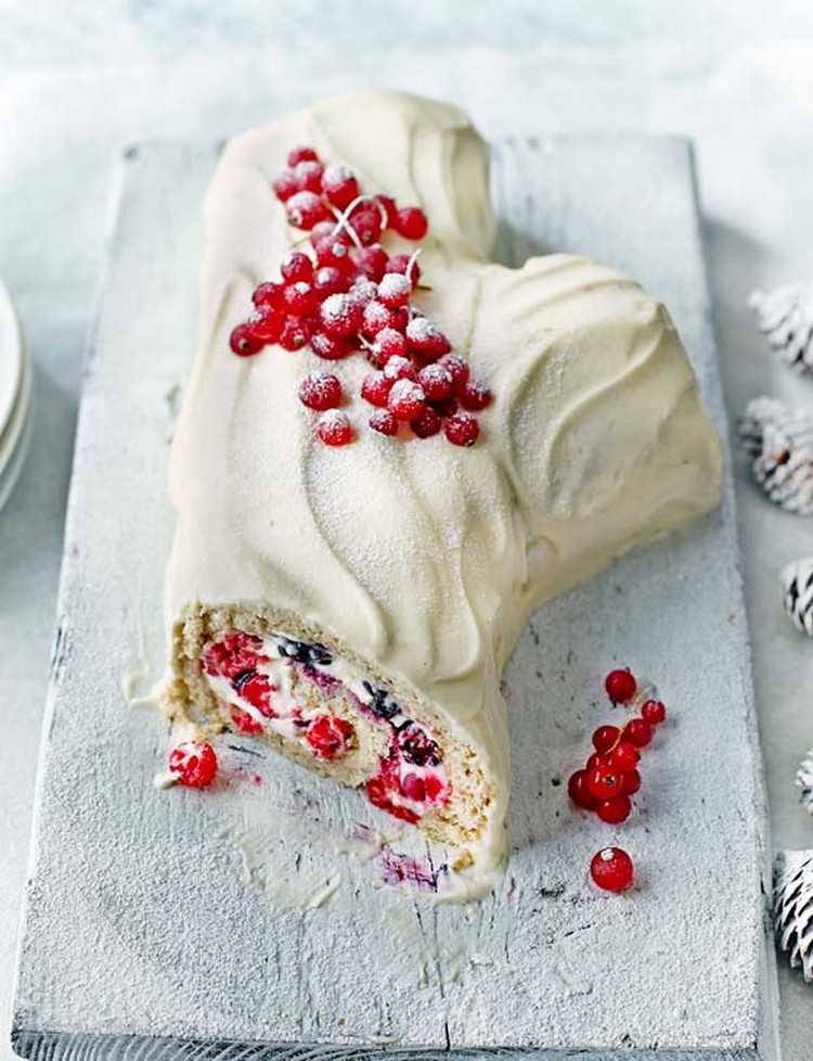 idée repas Noël traditionnelle dessert bûche gourmande chocolat blanc