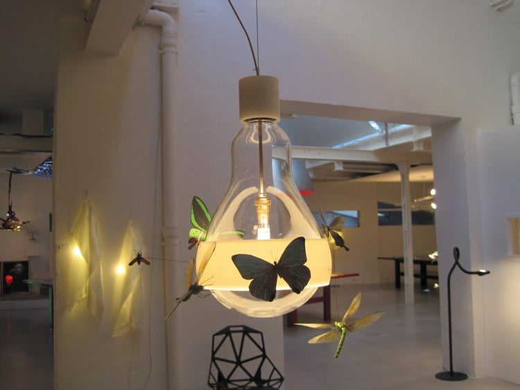 lampes design ingo maurer luminaire suspendu avec des papillons
