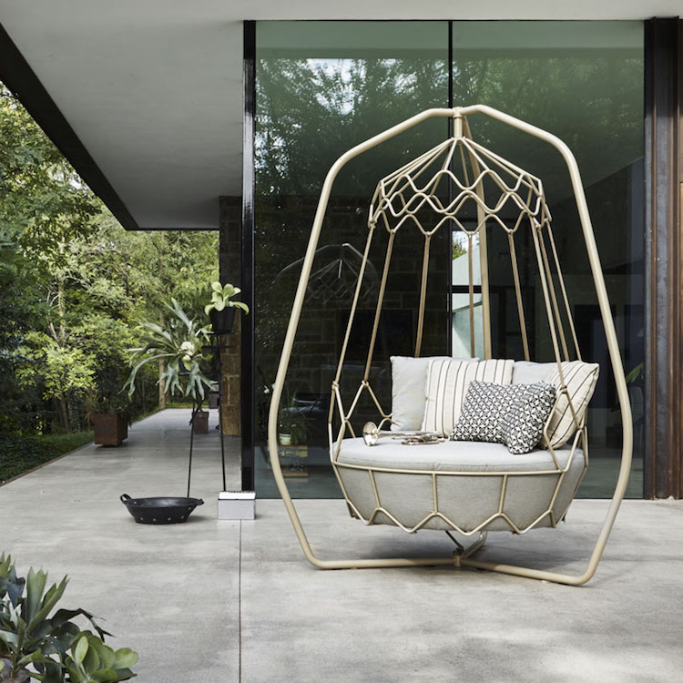 meubles design Canapé suspendu Gravity Swing Sofa-Technical Emotions