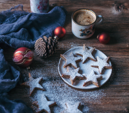 recette biscuit de Noel sans gluten etoiles cannelle chia sirop erable amande poudre