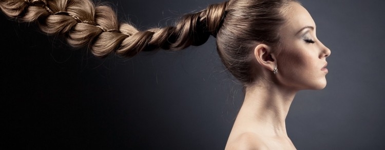 coiffure facile cheveux long tresse haute chevelure longue épaisse