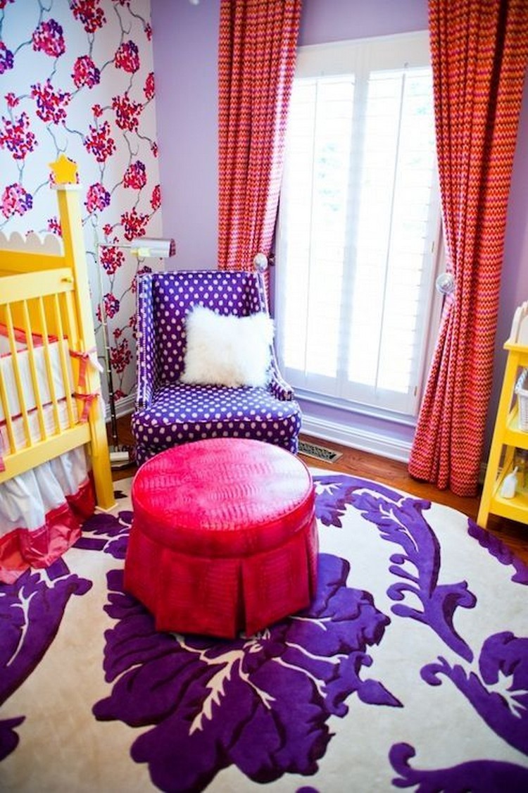 couleur de l'année Pantone 2018 chambre bébé moderne idée déco innovante améublement ultra-violet