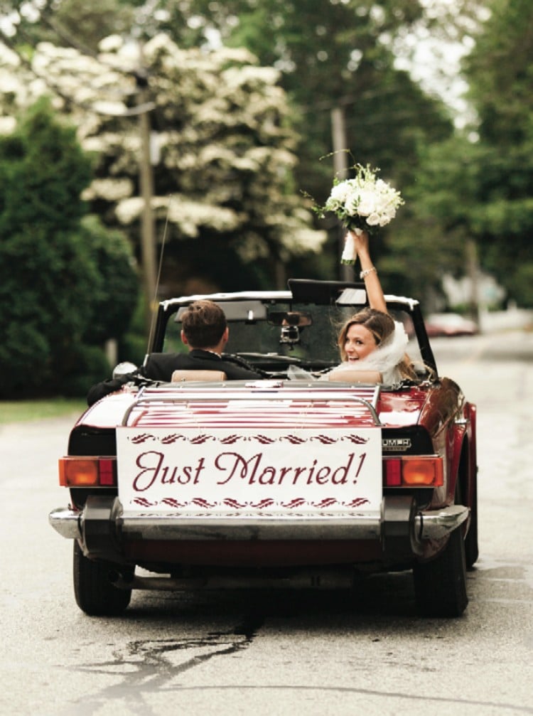 décoration voiture mariage plaque véhicule jeunes mariés style rétro vintage