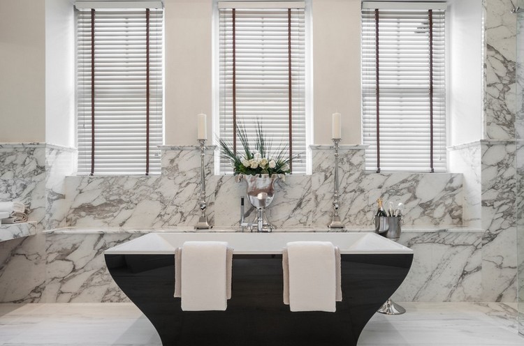 salle de bain en pierre naturelle marbre design sophistiqué