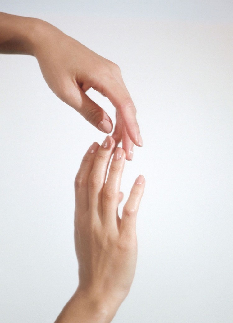 sel rose de l’Himalaya bienfaits femme ongles tendance santé