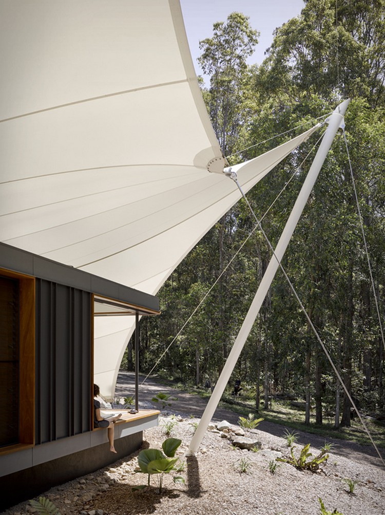 voile ombrage rétractable maison tente design innovant