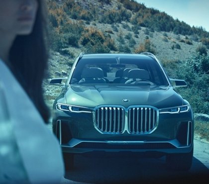BMW X7 concept iperformance 2018 série7 design super moderne modele hybride capacité sept occupants option diesel essence