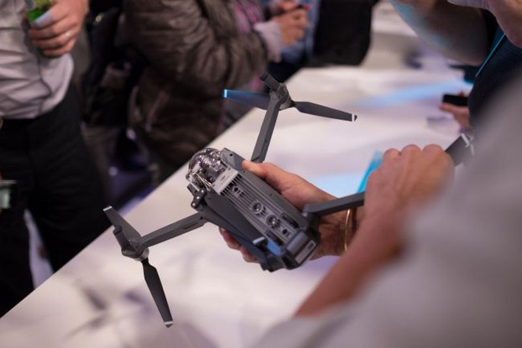 Drone Mavic Pro de DJI avis fonctionnalités design léger pliable leader drones