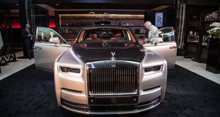 Rolls Royce Phantom VIII 2018 salon auto nouveau modele dévoilé limousine plus silencieuse
