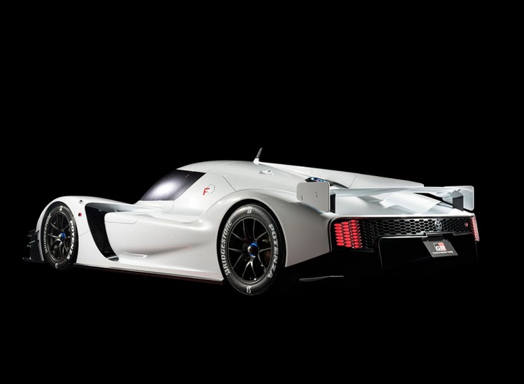 Toyota Racing GR Super Sport Concept Hybrid inspiré Championat Monde Endurance FIA 2018 caractéristiques impressionnantes design futuriste