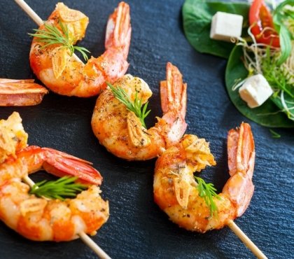 brochettes de crevettes aux herbes