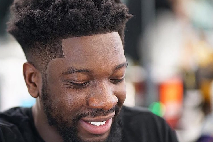Coiffure homme noir dégradé - osez le dégradé homme noir tendance