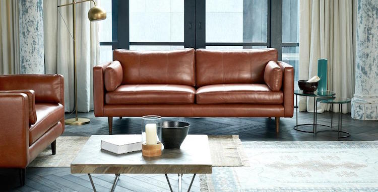 comment bien choisir son canapé - divan en cuir marron chaleureux