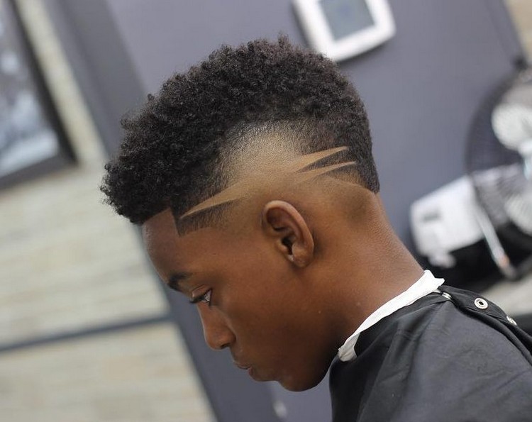 coupe de cheveux homme tendance fade moderne cheveux afro coiffure moderne