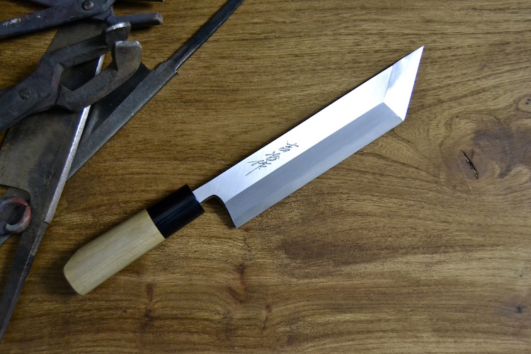 couteaux japonais unagisake pour anguille
