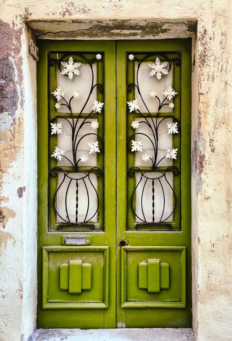 double porte d'entrée sur mesure peinte vert style campagne chic