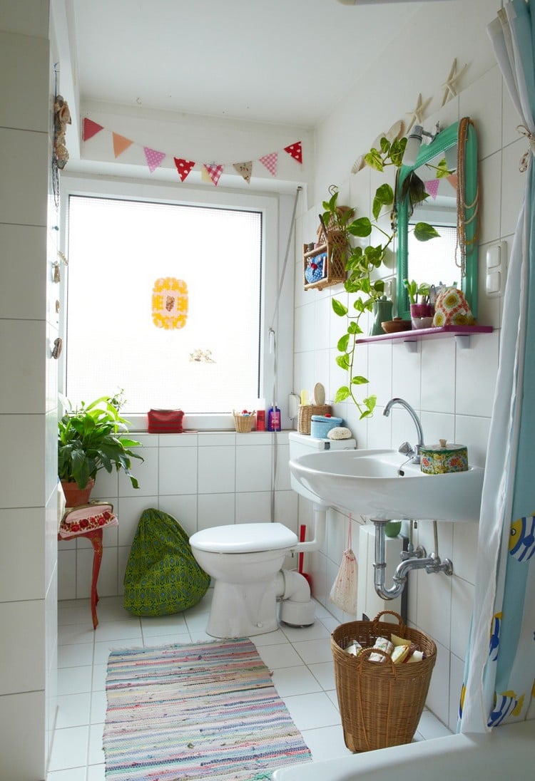 déco salle de bain petit espace verdure
