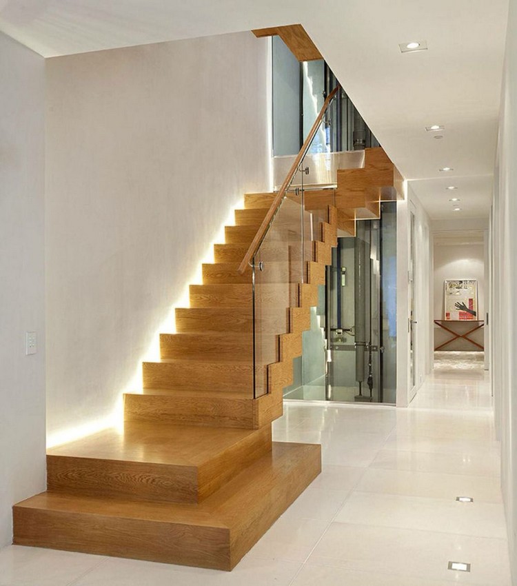 escaliers intérieurs bois déco blanche