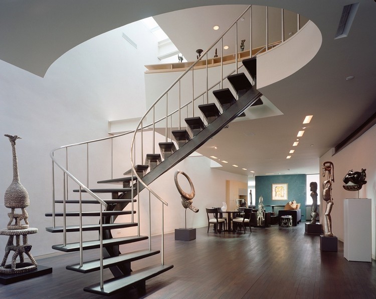 escaliers intérieurs métal colimaçon déco moderne