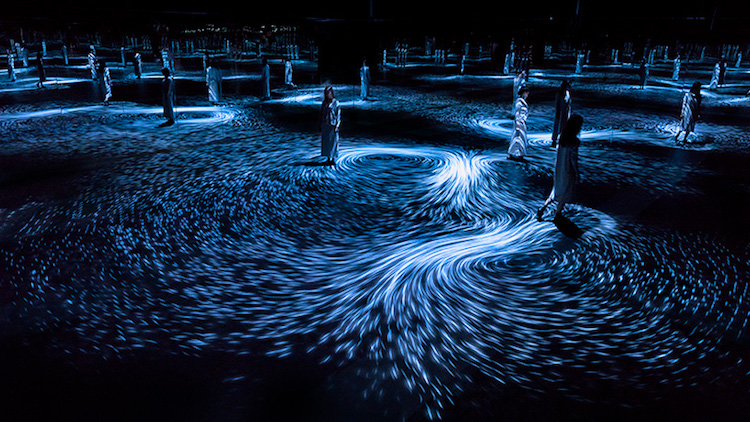 installation vidéo interactive Vortices art dynamique moderne