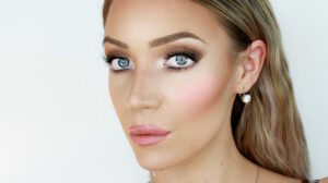 maquillage pour yeux tombants conseils utiles