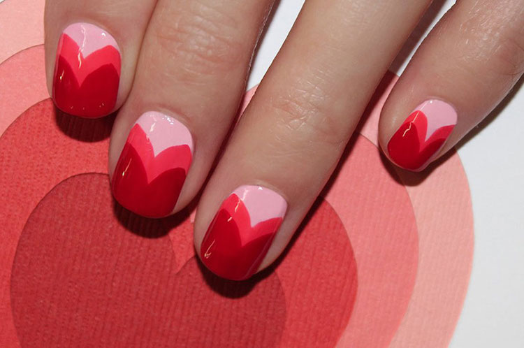 nail art Saint Valentin facile coeurs bicolores
