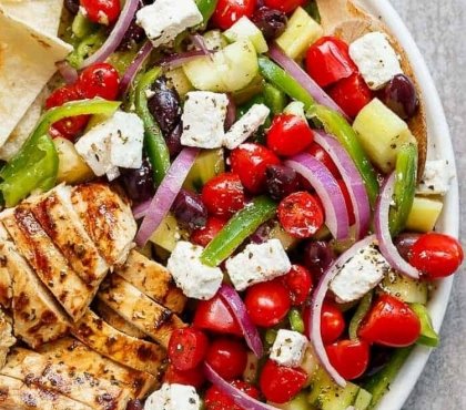 recette salade composée grecque variations saines poulet avocat citron fromage Feta cuisine traditionnelle grecque