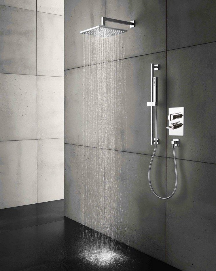 salle de bain avec douche italienne verre transparent design moderne gris