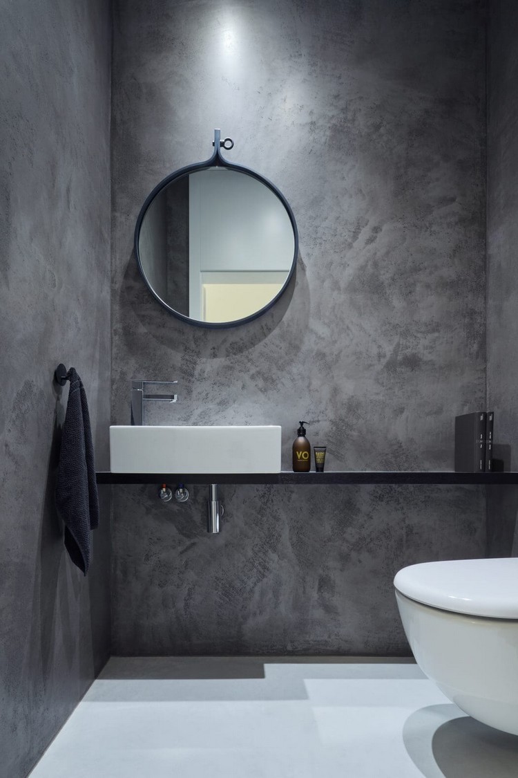 Béton ciré salle de bain grise idées aménagement espaces intérieurs