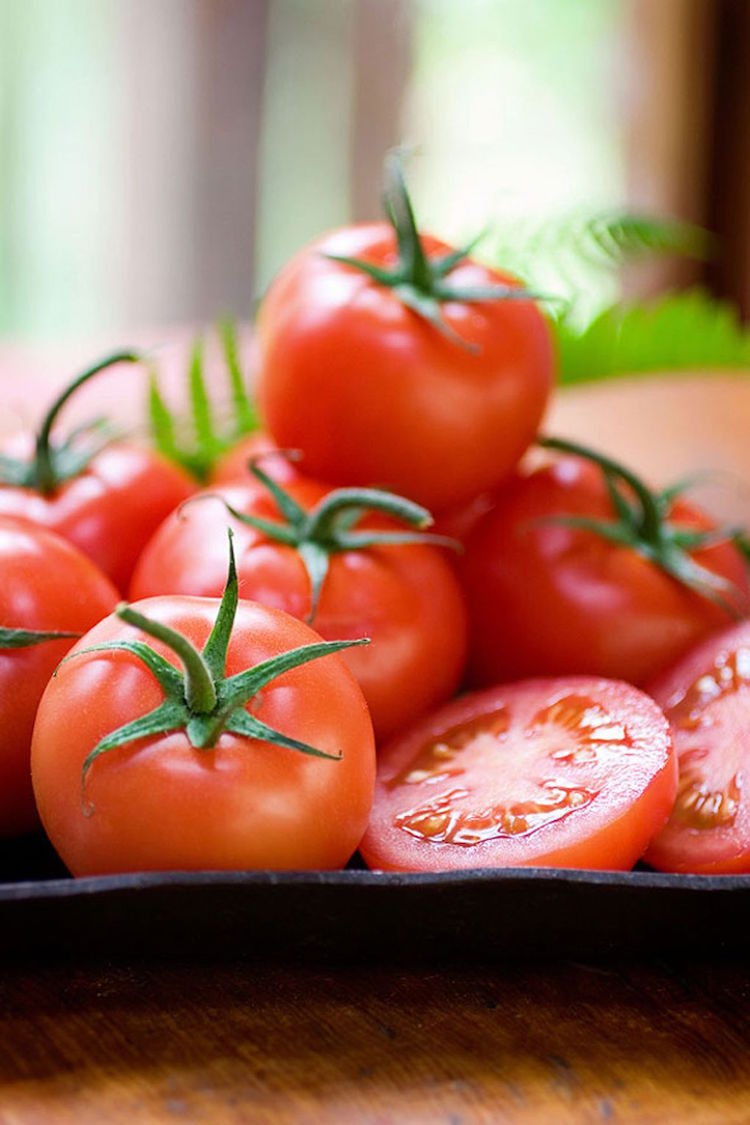 aliments belle peau - tomates riches en vitamine C
