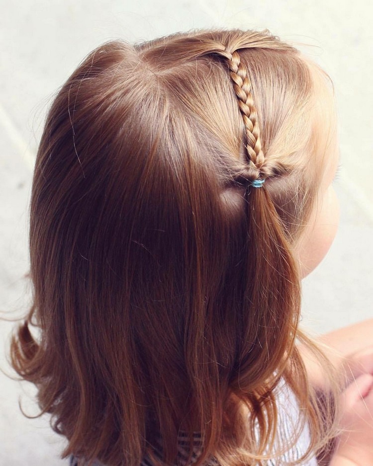 Quelle coiffure fillette choisir pour l'école? 50+ idées 