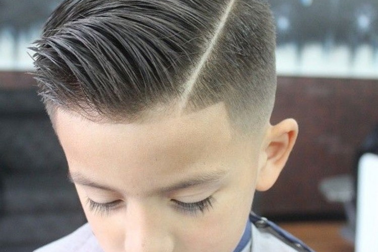 Coupe petit garçon : les tendances de la coupe garçon sont au court