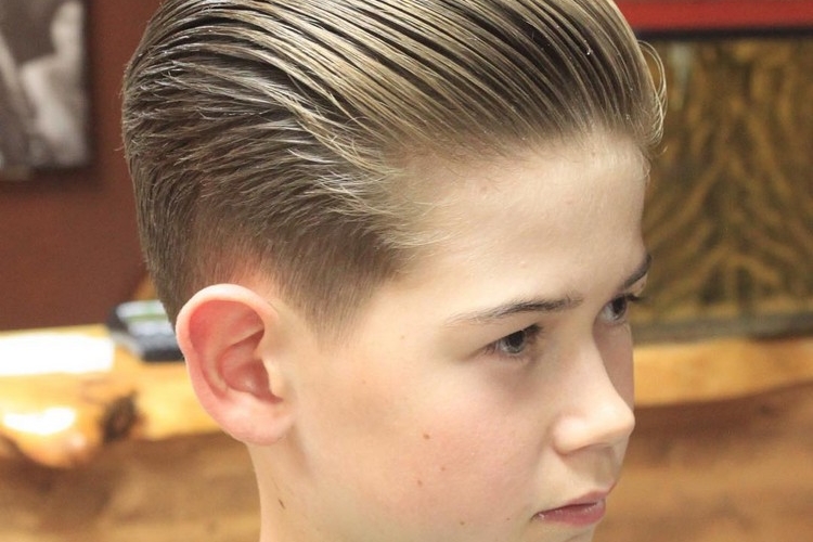 Coupe petit garçon : les tendances de la coupe garçon sont au court