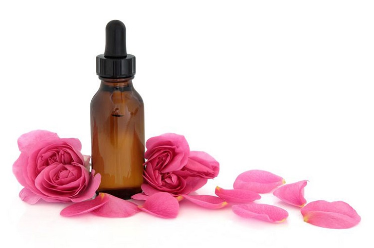 huile nettoyante visage rose produit révolutionnaire naturel contre vieillissements